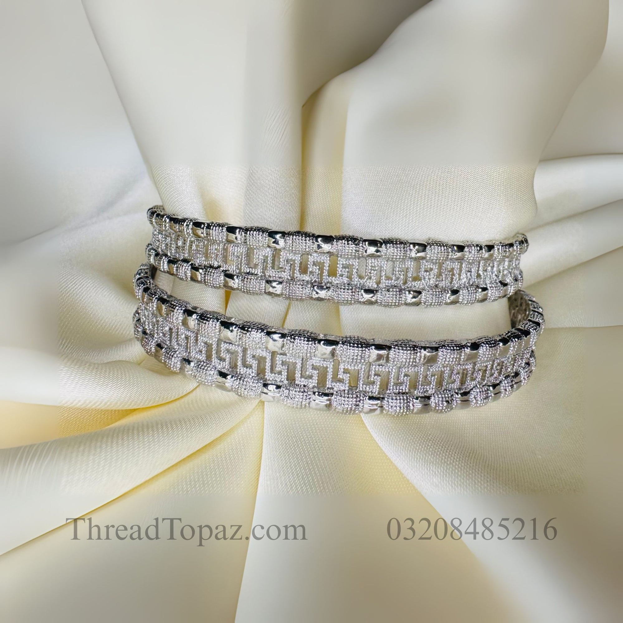 Royal Charm ✨silver Versace Style Bangles