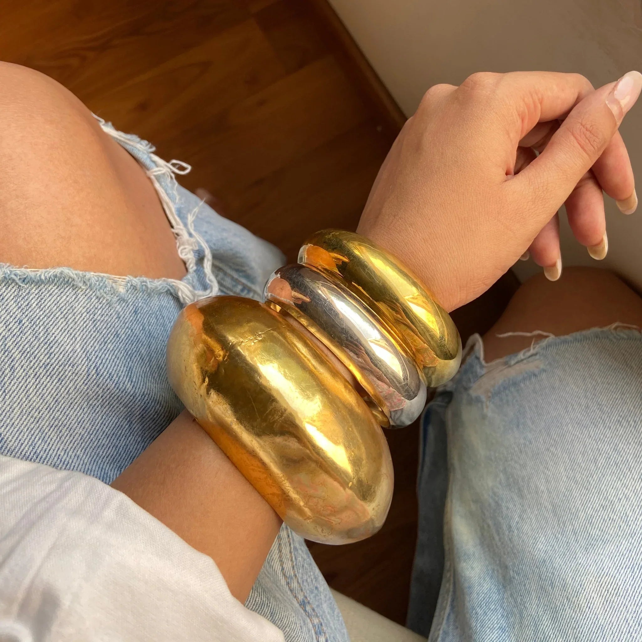 BANGLES
