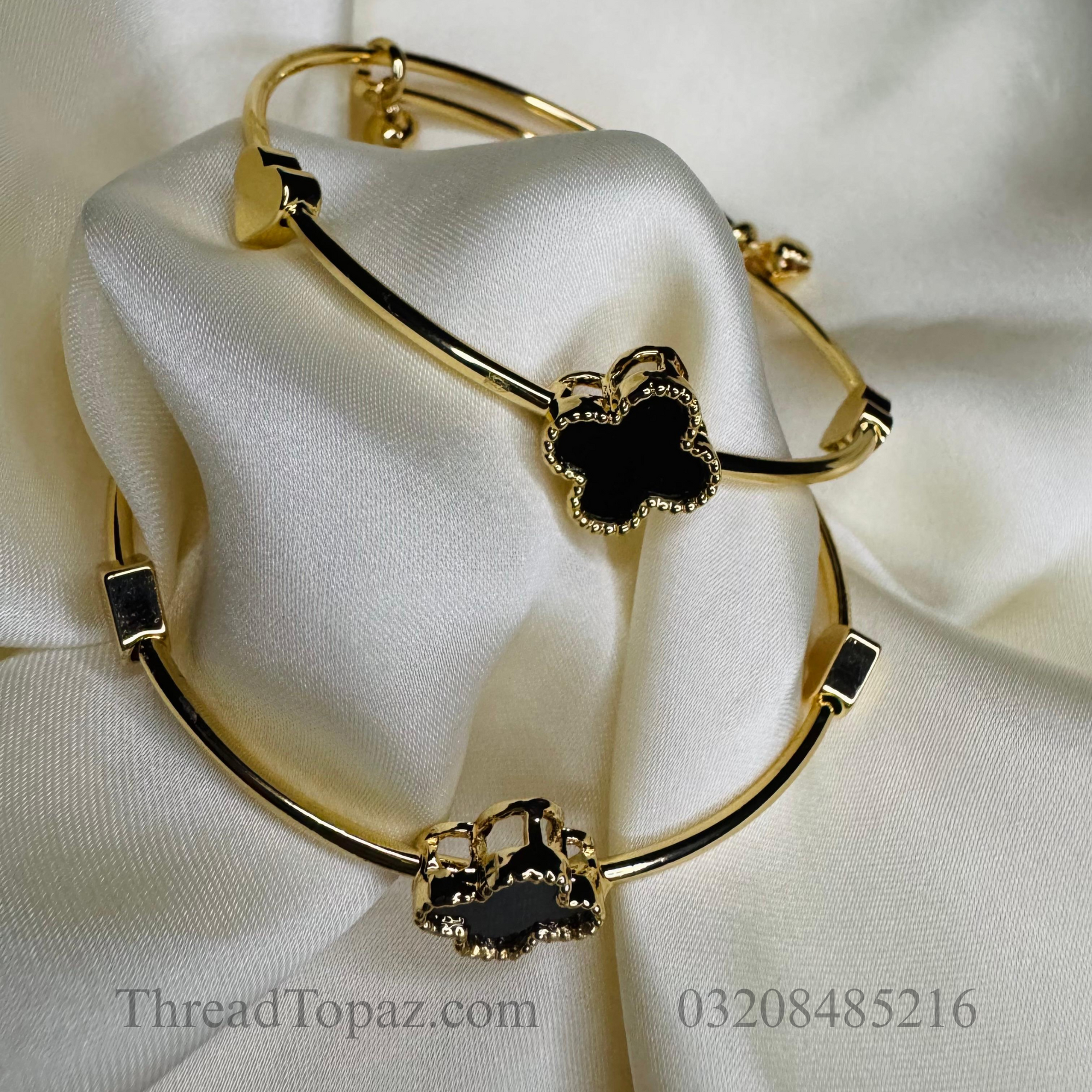Twinkle Star Bangle
