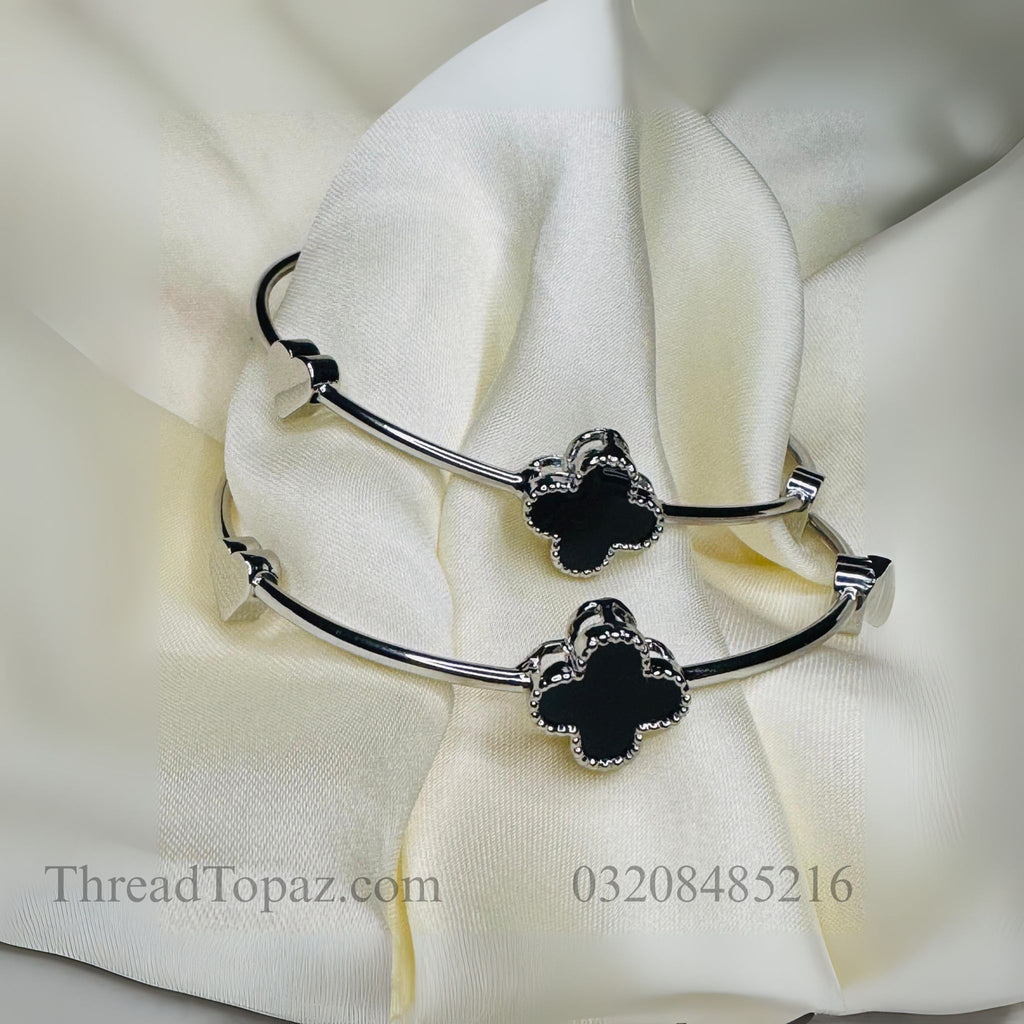 Twinkle Star Bangle